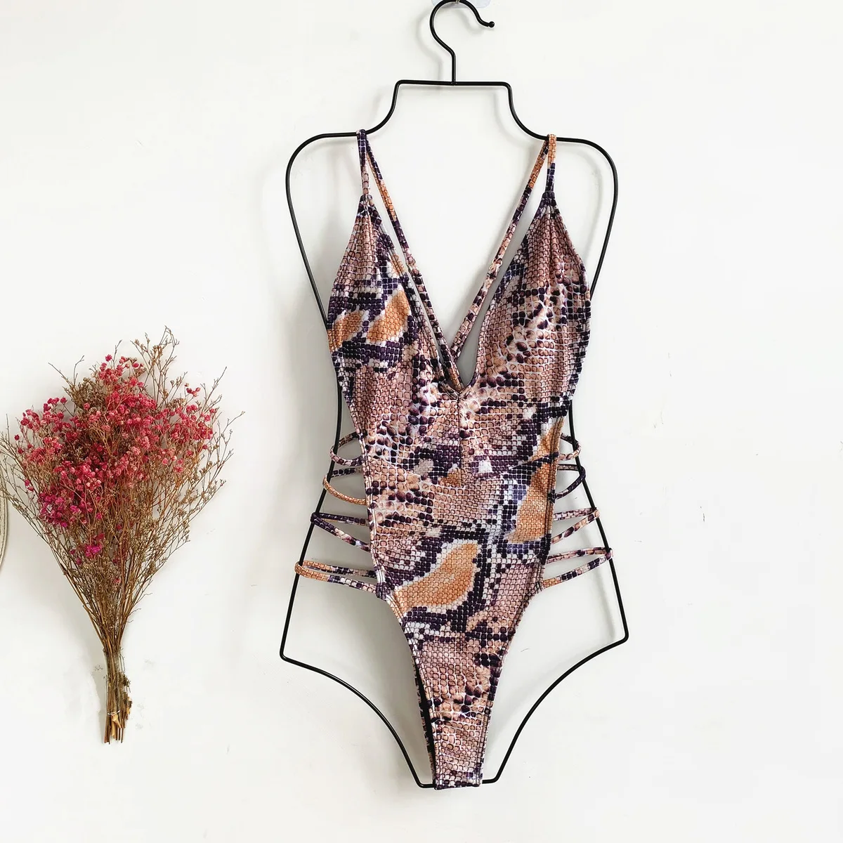 Sexy high cut swimsuit one piece V neck swimwear women 2024 String monokini Push up swimwear Snake print Bodysuit one piece suit