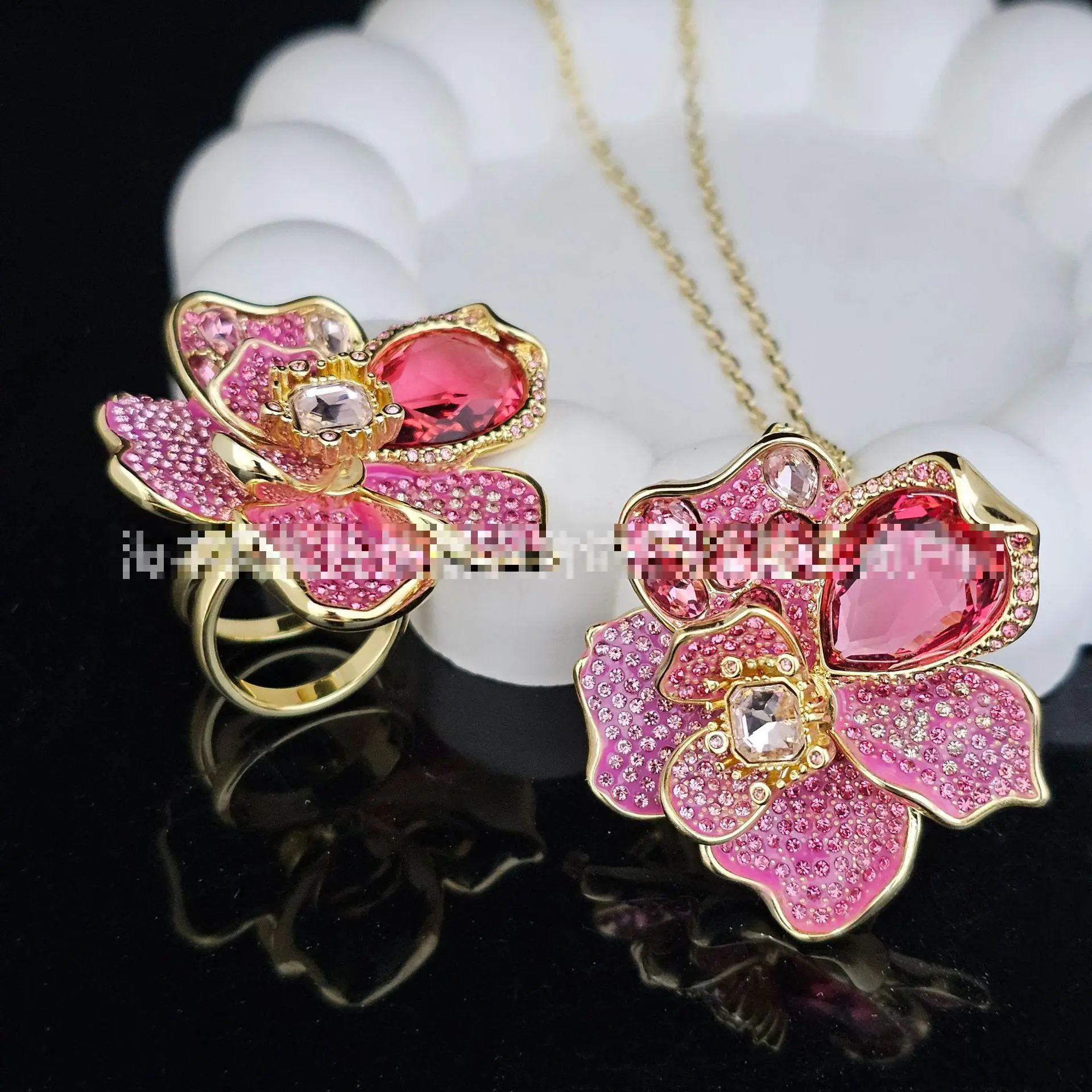 2026 Pastel Pink Rose Flower Crystal Necklace Ring Set Luxury Premium Niche Design Romantic Elegant Gift for Women Fine Jewelry