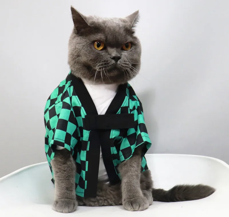 ¡Gran venta! Capa de gato cosplay de Tanjiro - Kimono fino de verano para mascotas con diseño antiderramamiento - Perfecto para disfraz de mascota con temática de anime