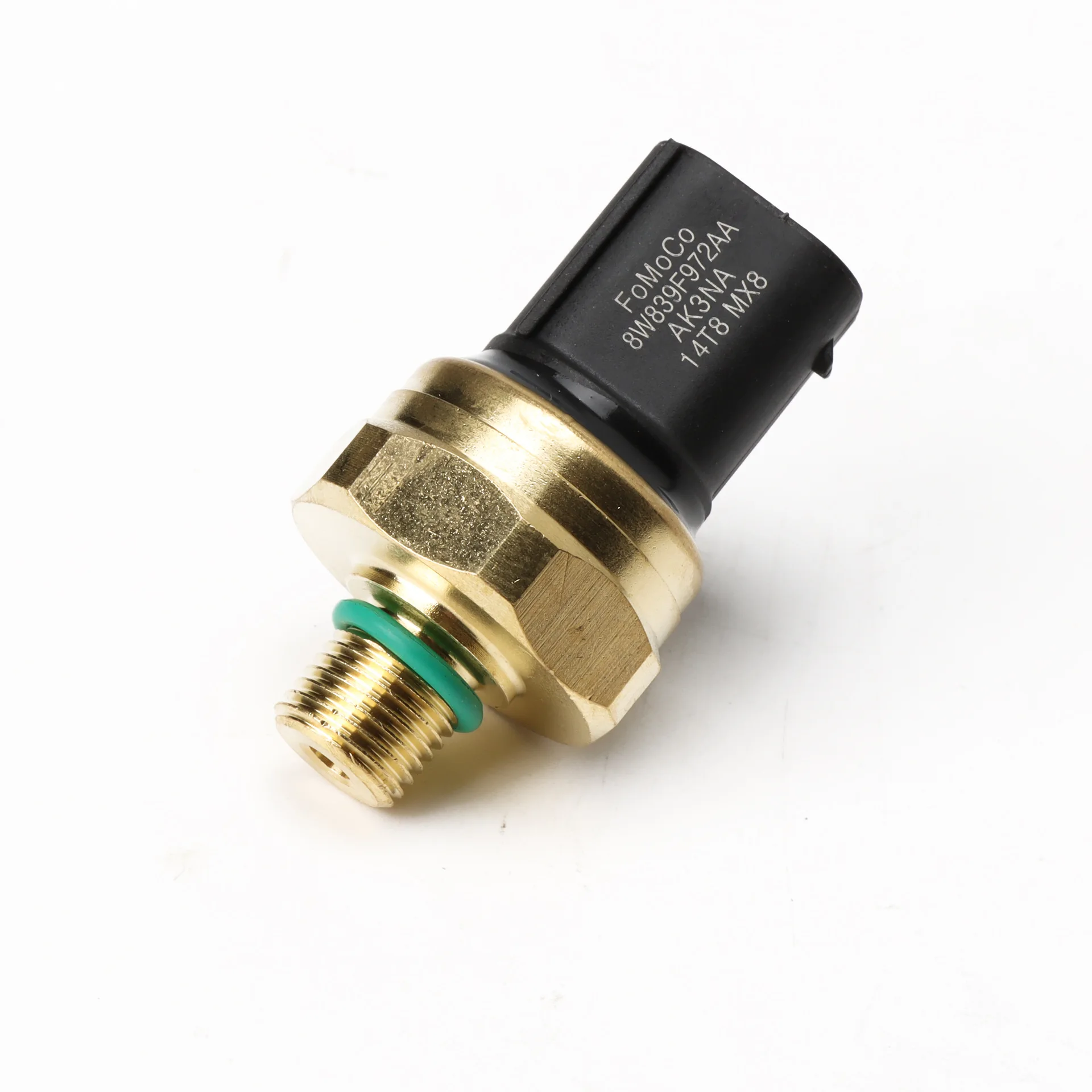 

Spot 8W83-9F972-AA LR015356 for fuel pressure sensor