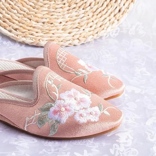 Summer Women Ethnic Style Chinese Classical Traditional Design Sense Fashion Embroidered Comfortable Slippers