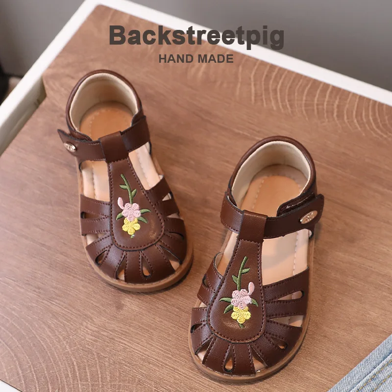 Children Sandals Girls Fashion Embroidery Cut-outs Sandals Soft Sole Non-slip Casual Sandals Size 22-31