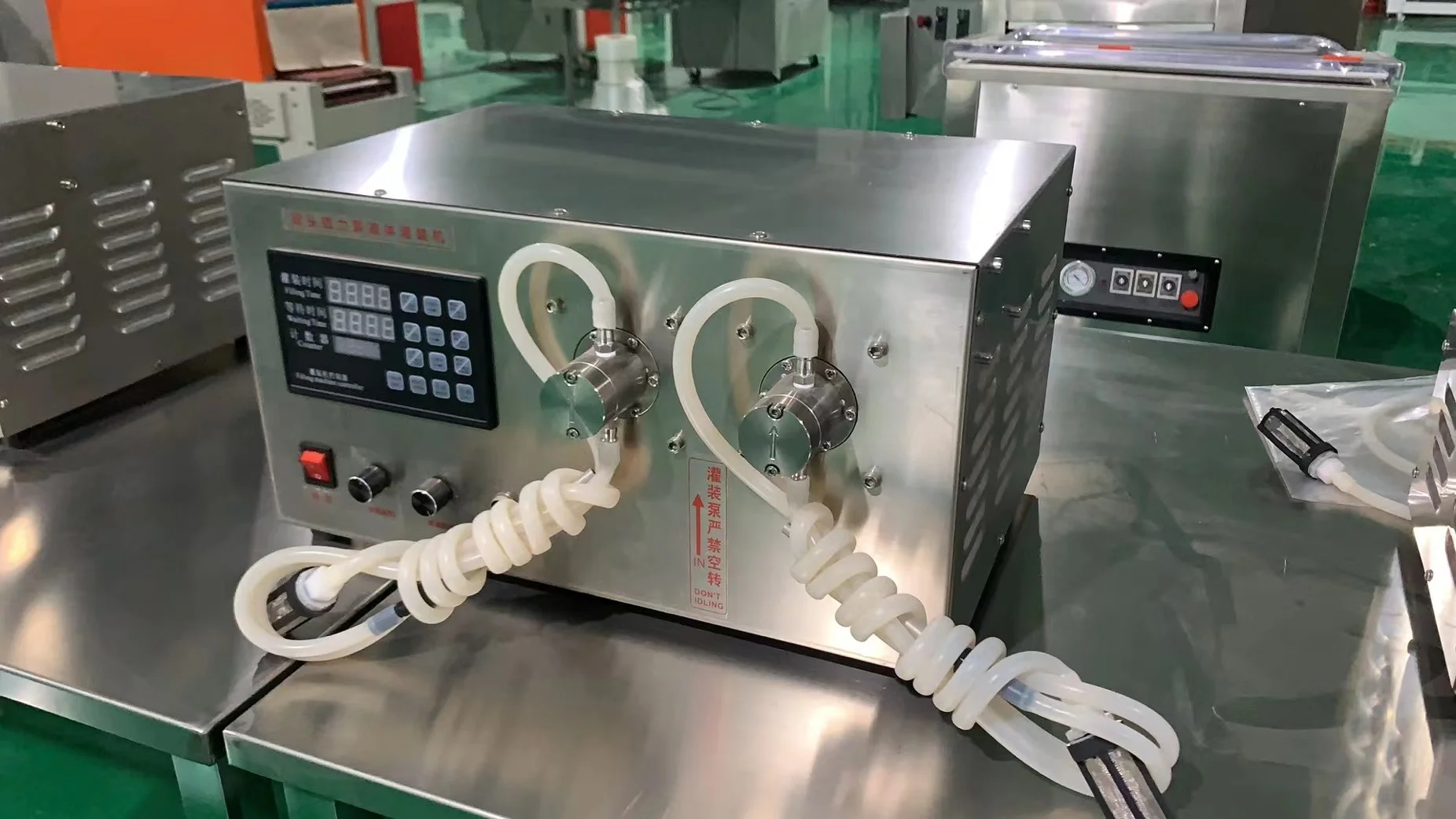 LT-2 Two Nozzles Magnetic Pump Micro-computer Filling Machine Strong Acid and Alkali Chemical Dispen