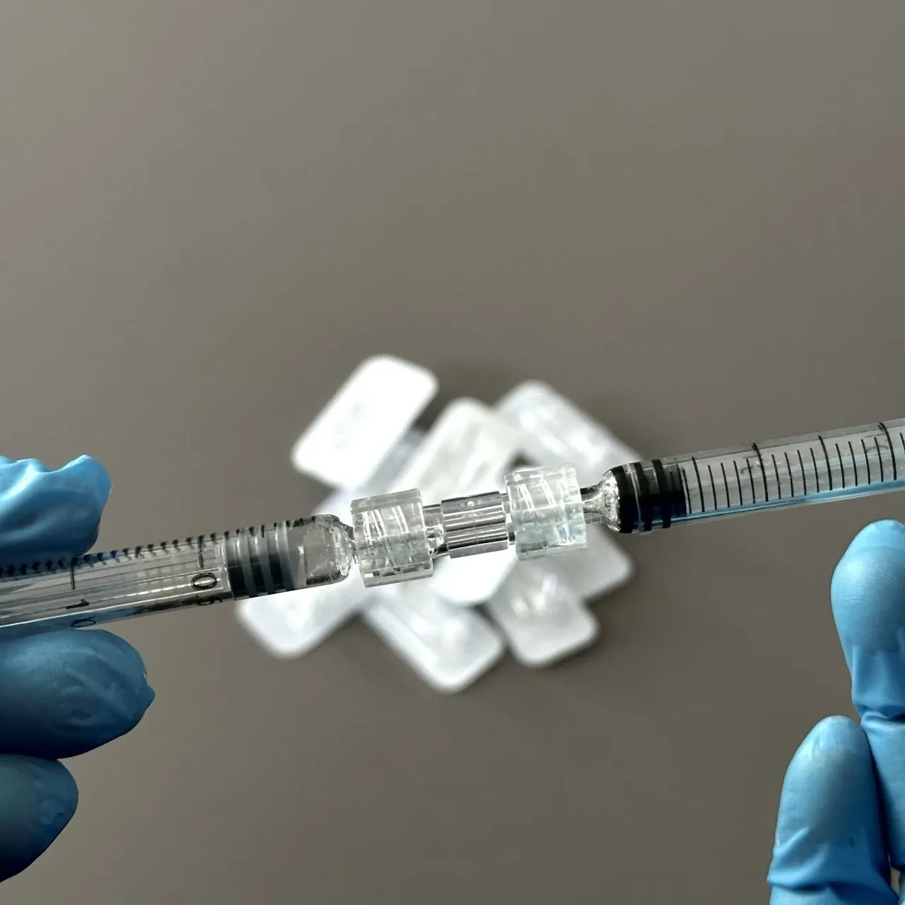 

Готовый разъем с замком Люэра, полипропиленовый прозрачный двойной соединитель, медицинский одноразовый адаптер Люэра, стерильный разъем для шприца