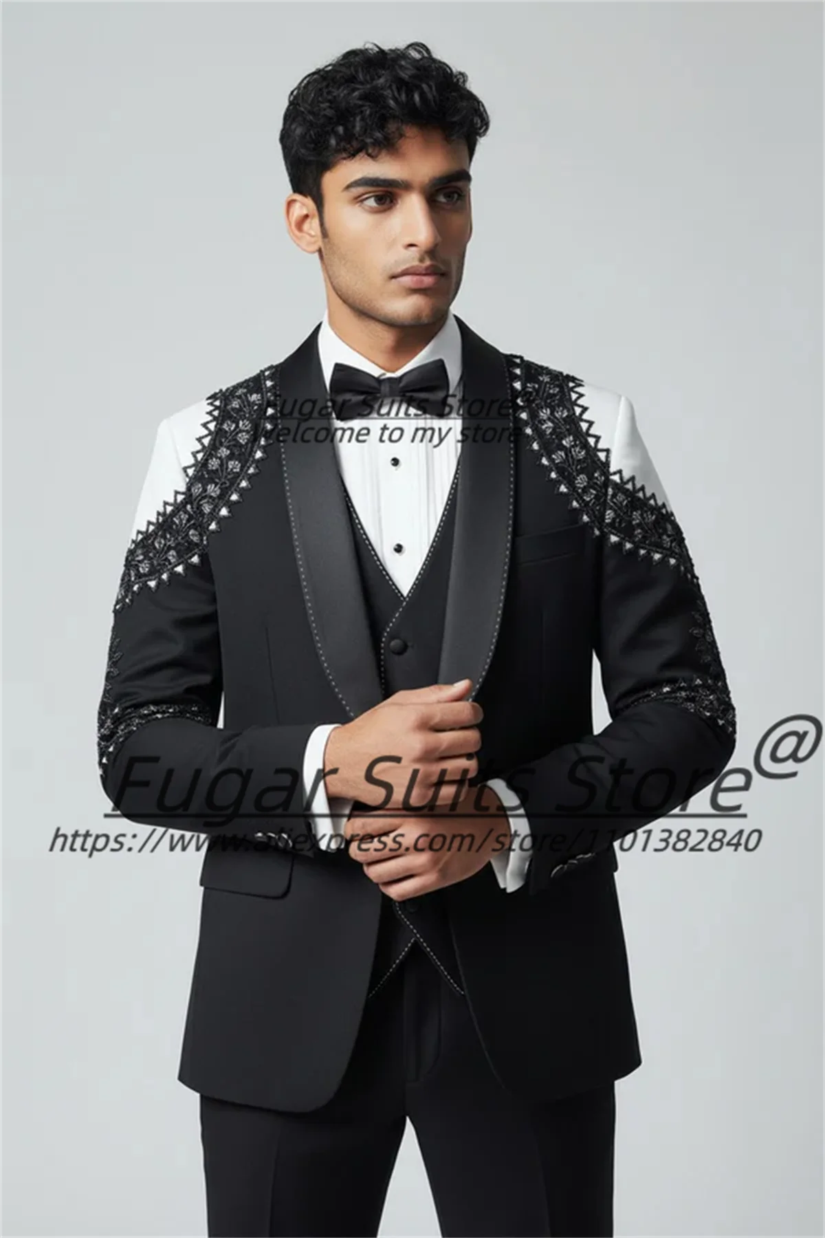 Fashion Black Men Suits Customized Elegant Embroidery Groom Wedding Tuxedos Slim Fit Shawl Lapel Men Suits trajes para hombre