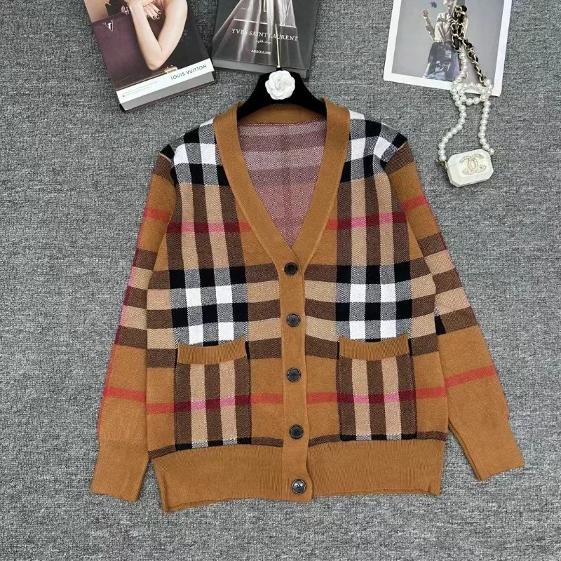 Classic Plaid Cardigan Jacket Sweater Custom Slimming Versatile Trendy Fashionable Warm Top Women\'s Long Sleeved Knitted Sweater