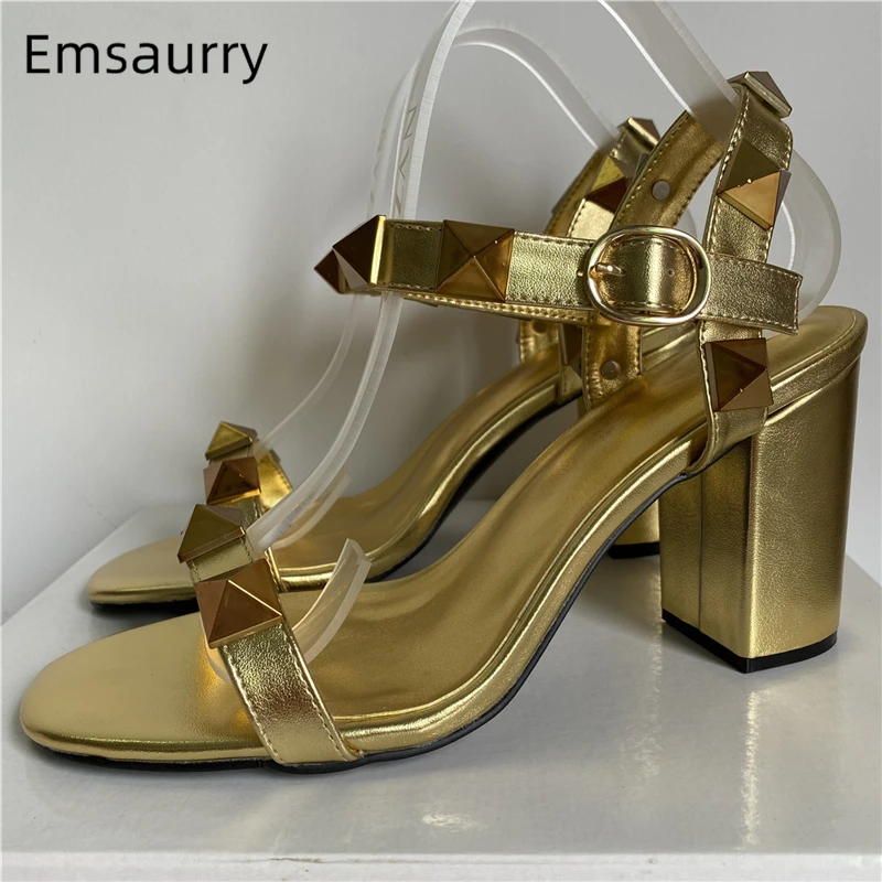 Genuine Leather Ankle Strap Sandals Women Sexy Open Toe Luxury Rivet Decor Med Heel Multicolor Party Shoes Summer