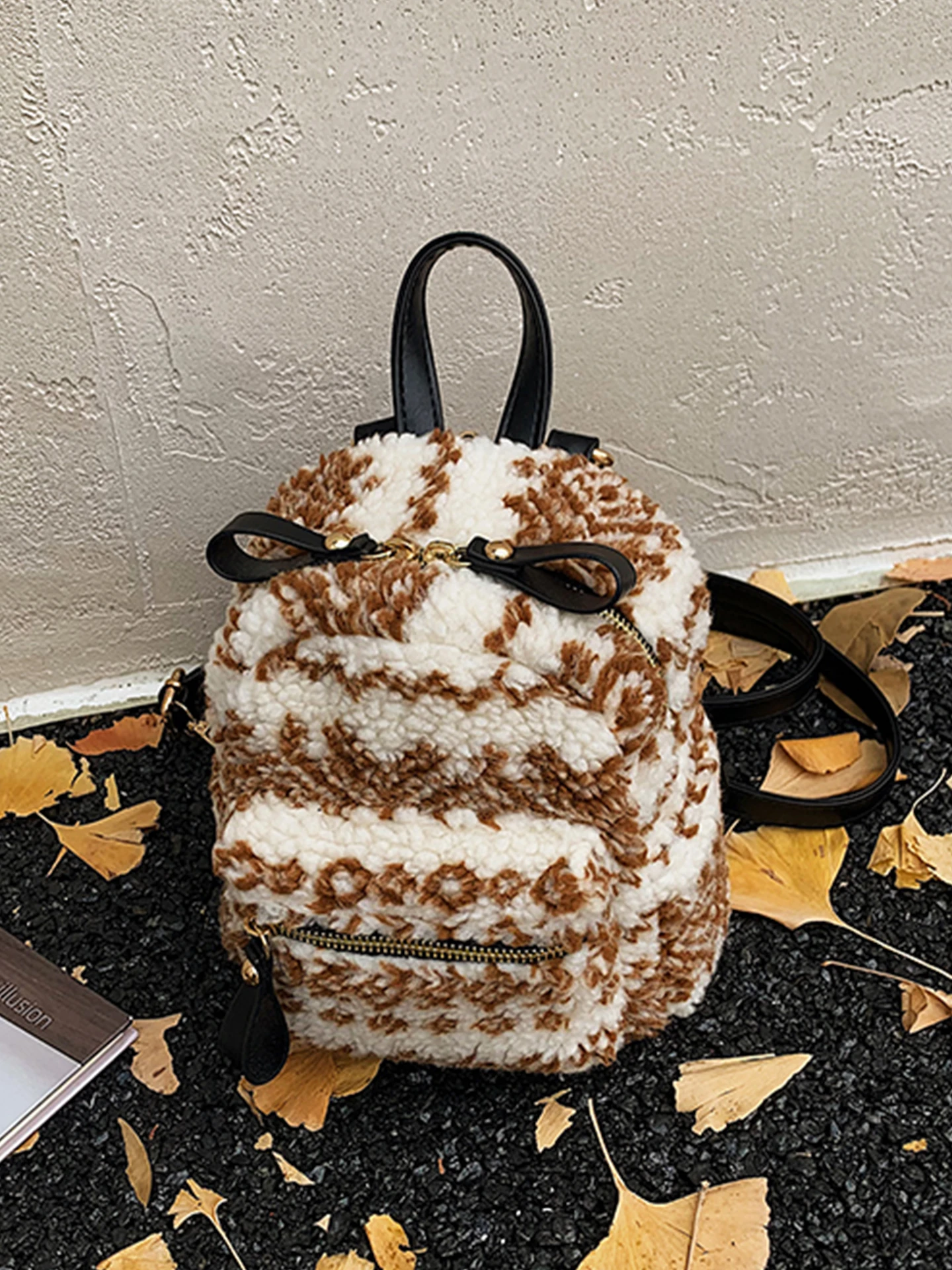 Lamb Backpack for Women Autumn Winter New Splicing High Aesthetic Students Schoolbag Zipper Personalized Travel Light Handbag