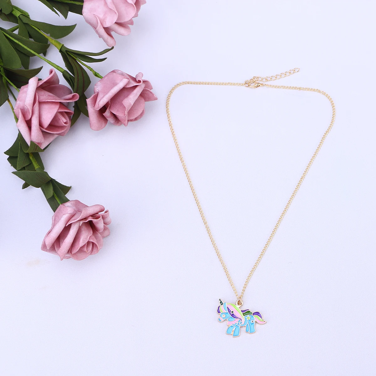 

Women Necklace Unicorn Shape Alloy Pendant Multicolor Dripping Oil Design Stylish Cartoon Style Unique Charm For Special