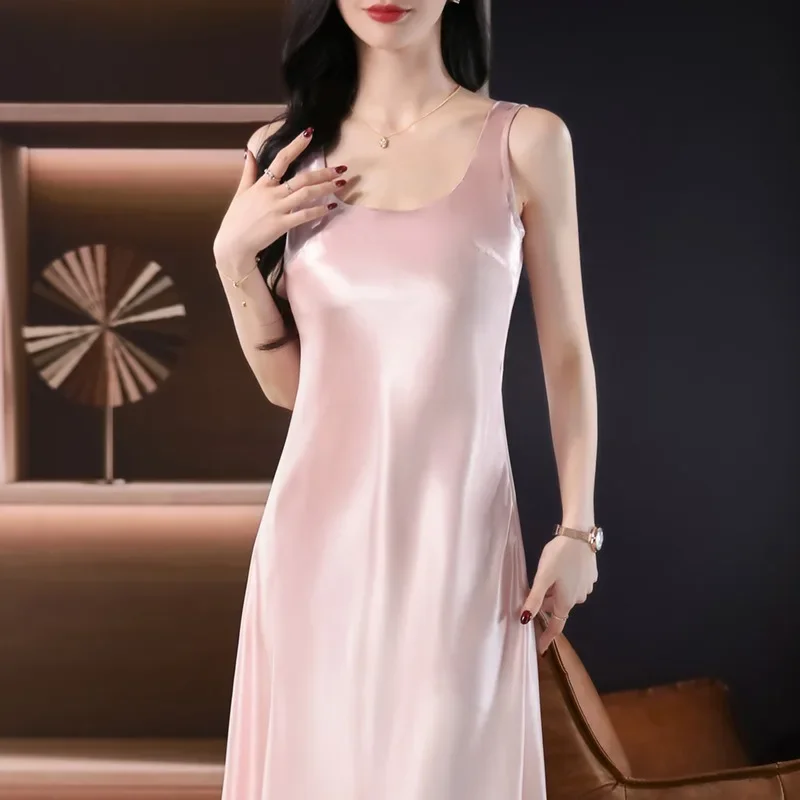 Elegancka sukienka na wiosnę i lato 2025, nowa sukienka satynowa z dekoltem w kształcie litery U i szerokimi ramiączkami, moda koreańska, odzież damska, rozmiary S-3XL, długa.