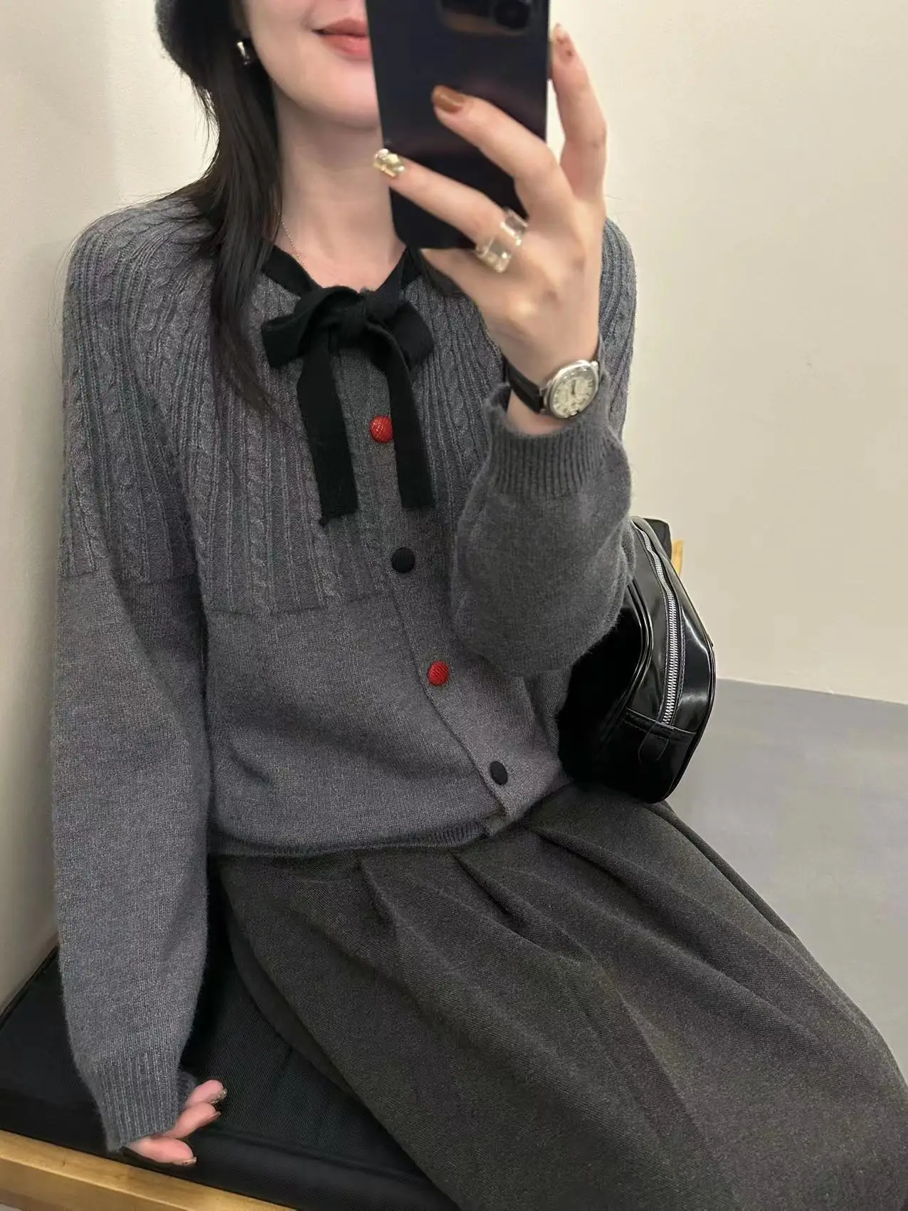 

Свободный вязаный кардиган с круглым вырезом для женщин, модный свитер с узлами, верхняя одежда, осень-зима, новинка, корейский стиль