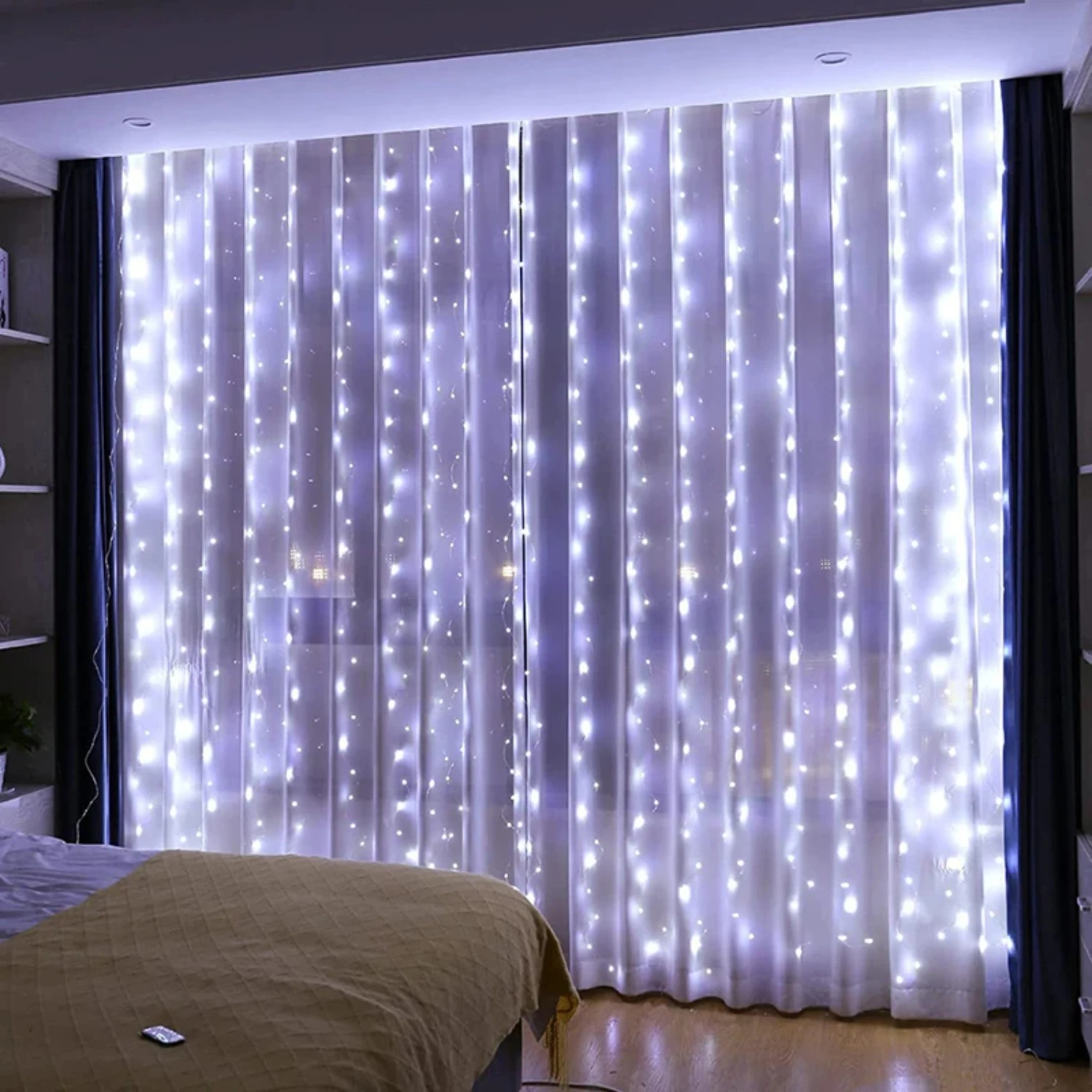 Nuovo aggiungi un tocco di eleganza al tuo spazio e celebrazioni con questa splendida ghirlanda di tende con luci fatate a 300led. Perfetto per una