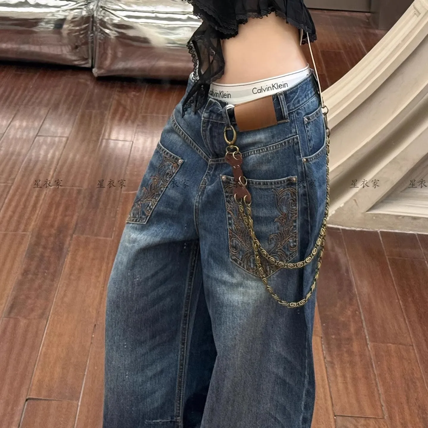 بنطلون جينز فضفاض مطرز كبير الحجم على الموضة من Streetwear Y2K Harajuku الهيب هوب عتيق بخصر منخفض وواسع الساق