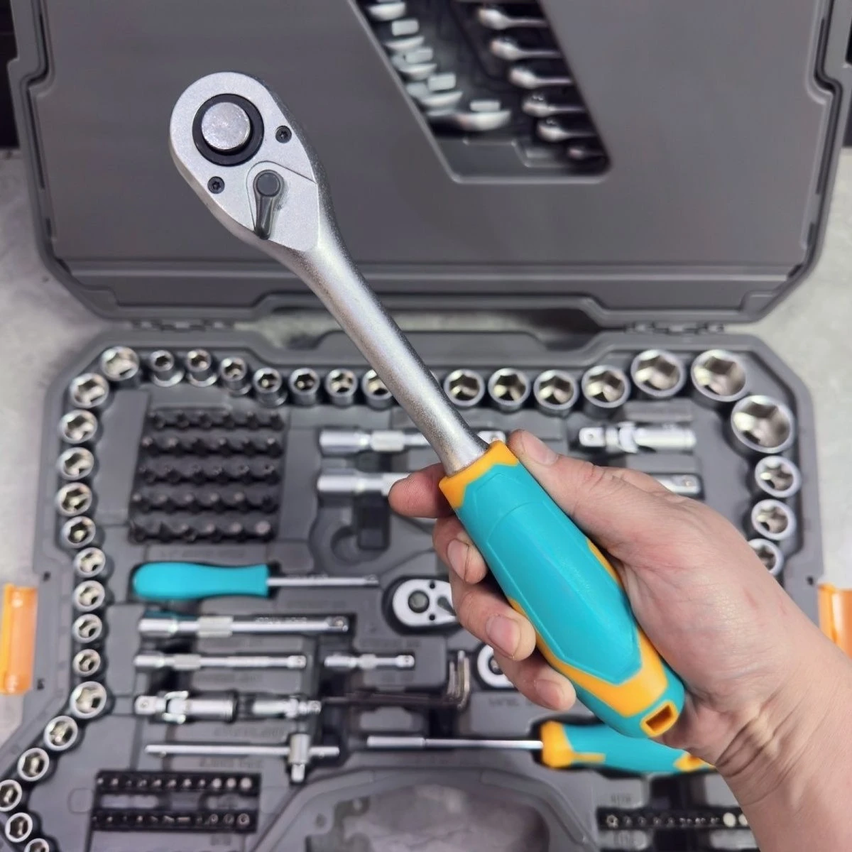 216 pieces large, medium and small auto repair repair set household machine repair set CRV steel 72 teeth 4-32
