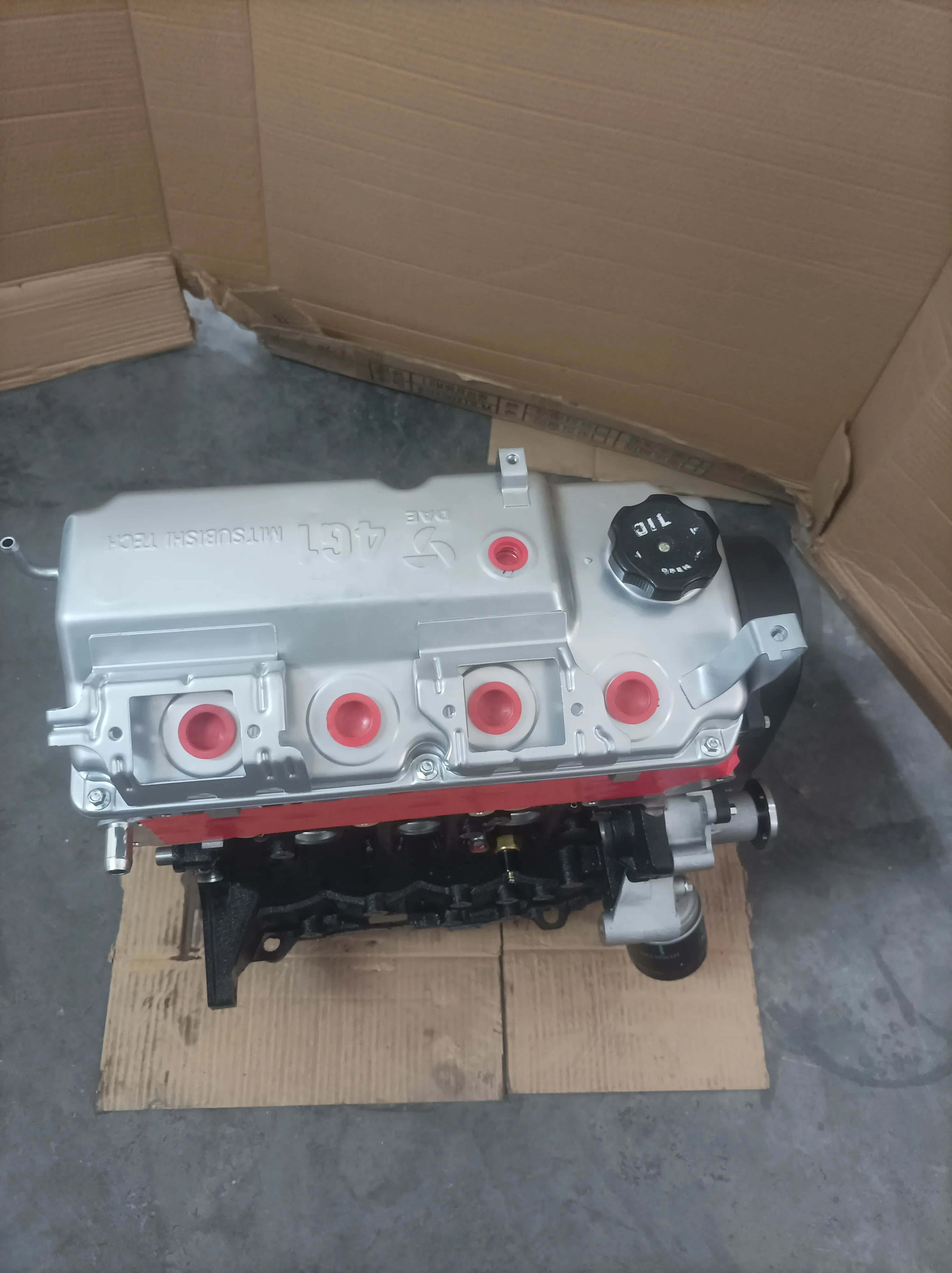 High Quality Brand new 4G18 Engine For  Lancer Byd F3 Hafei Saima engine assembly system custom