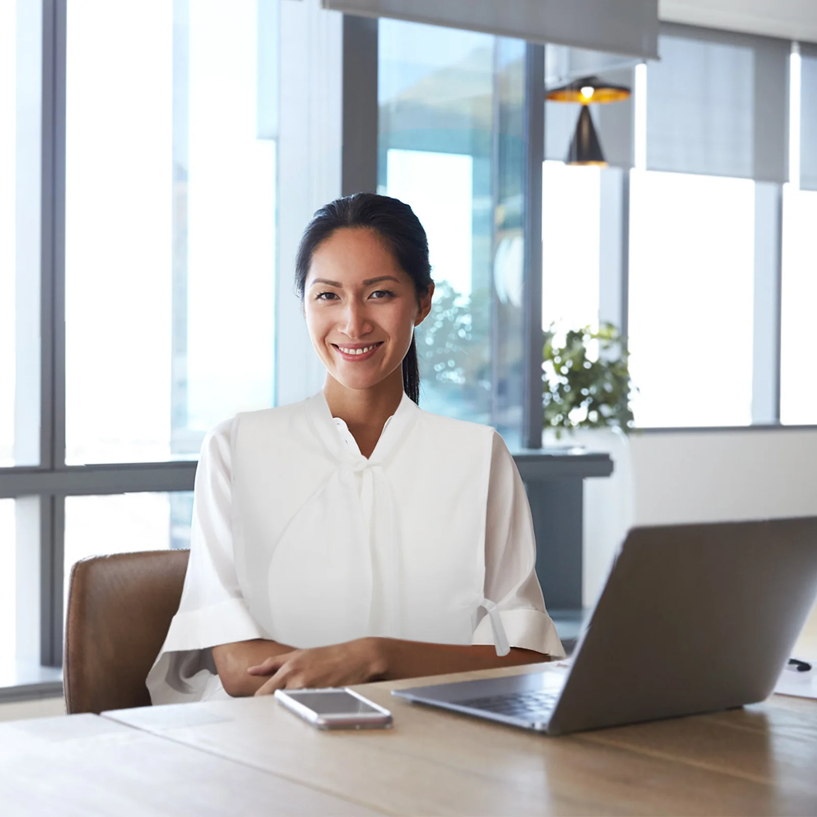 

Detachable Collar for Women White Rabbit Ear Knot Faux False Collar Stylish Clothes Accessory for Blouses Sweaters Dresses