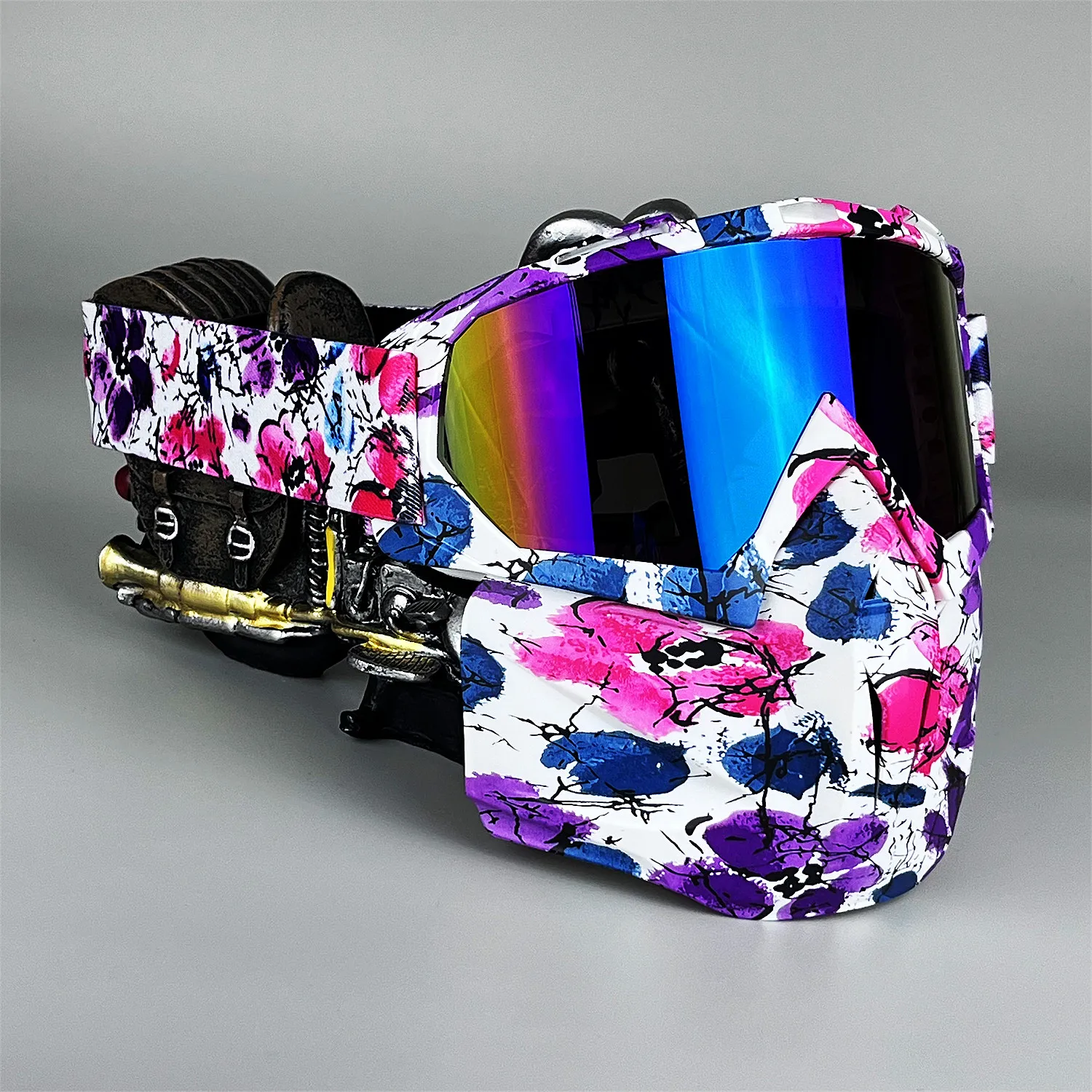 

Integrated Detachable Riding Face Mask, Windproof Sandproof, Wide Vision Breathable for Motorcycle Riders