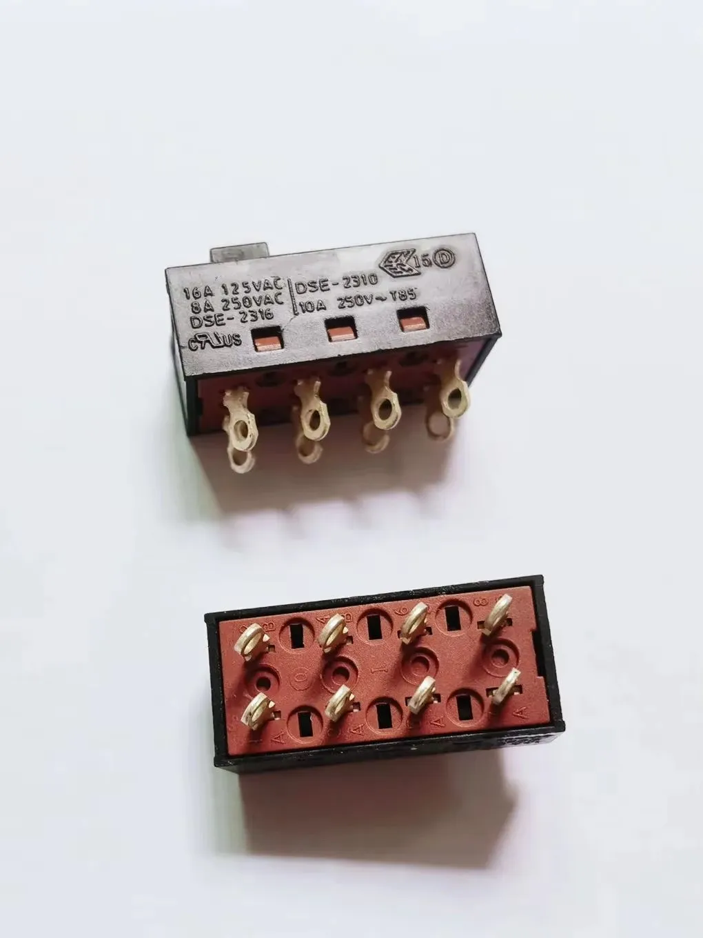 Original new 100% DSE-2310 DSE-2316 8A250VAC 8pin 3gear toggle switch slide switch