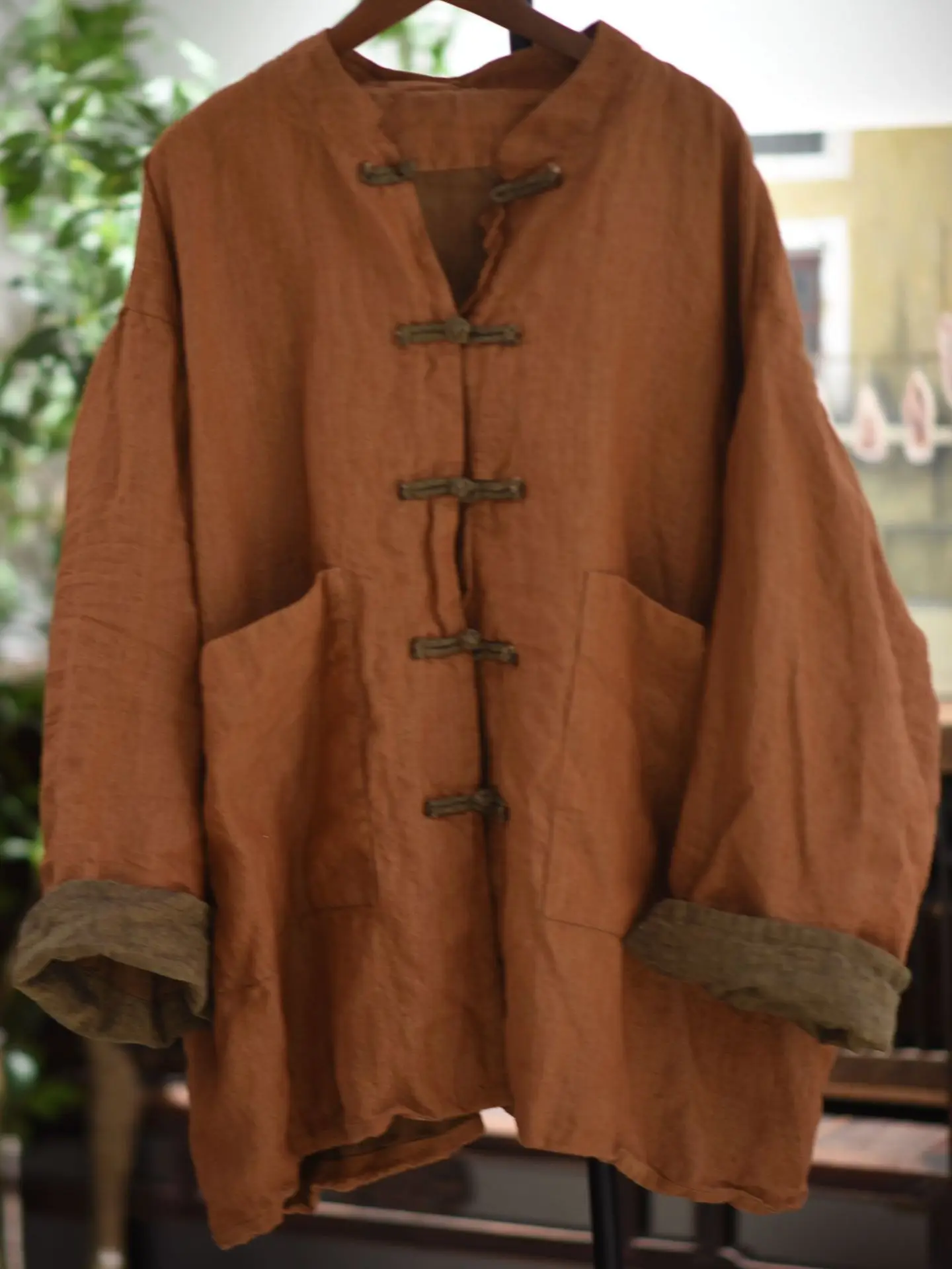 

Двухслойный цветной свитер Sn268 в китайском стиле с воротником-стойкой на пуговицах, винтажное женское свободное хлопковое пальто