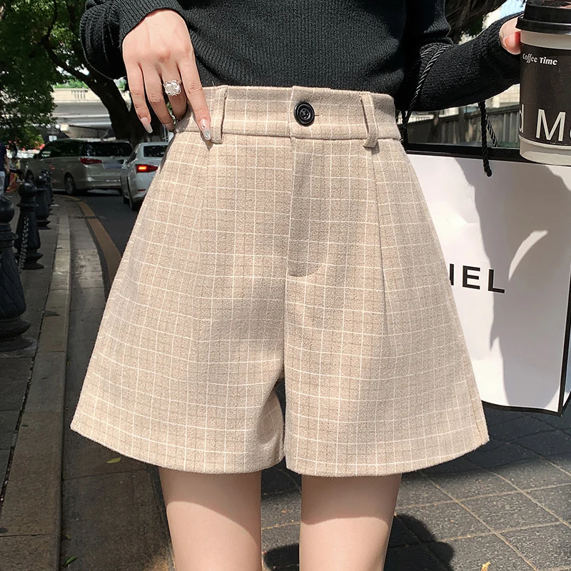 Autumn Winter Women Woolen Plaid Shorts Elastic High Waist Boot Shorts Korean Fashion Pocket Zipper Loose Casual Shorts Female