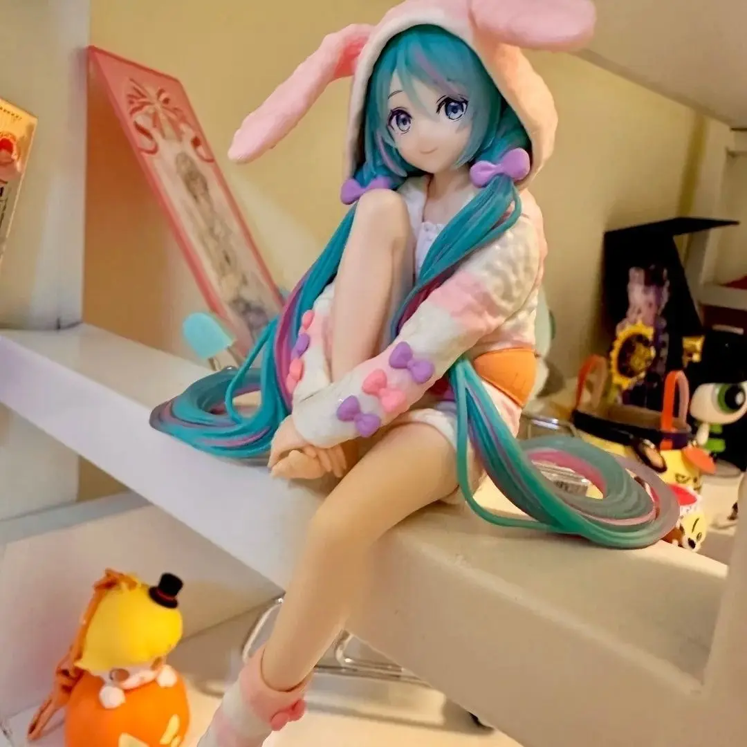 HATSUNE MIKU 15CM Anime Figure Noodle Stopper Figure Rabbit Ear Pajamas Model Toy Doll Action Figure Collection Gift PVC