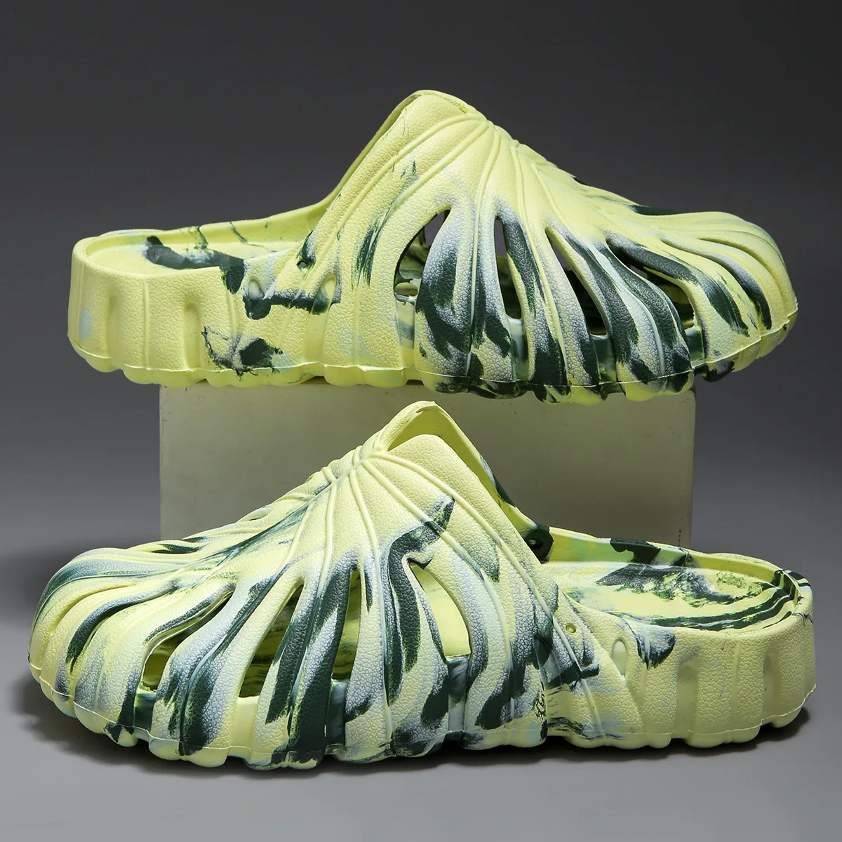 summer Beach Home Slippers Non Slip shoes Men's Woman Cloud Ventilation House Flip Flops Leaf Platform Thick Bottom Soft Sandals image 3