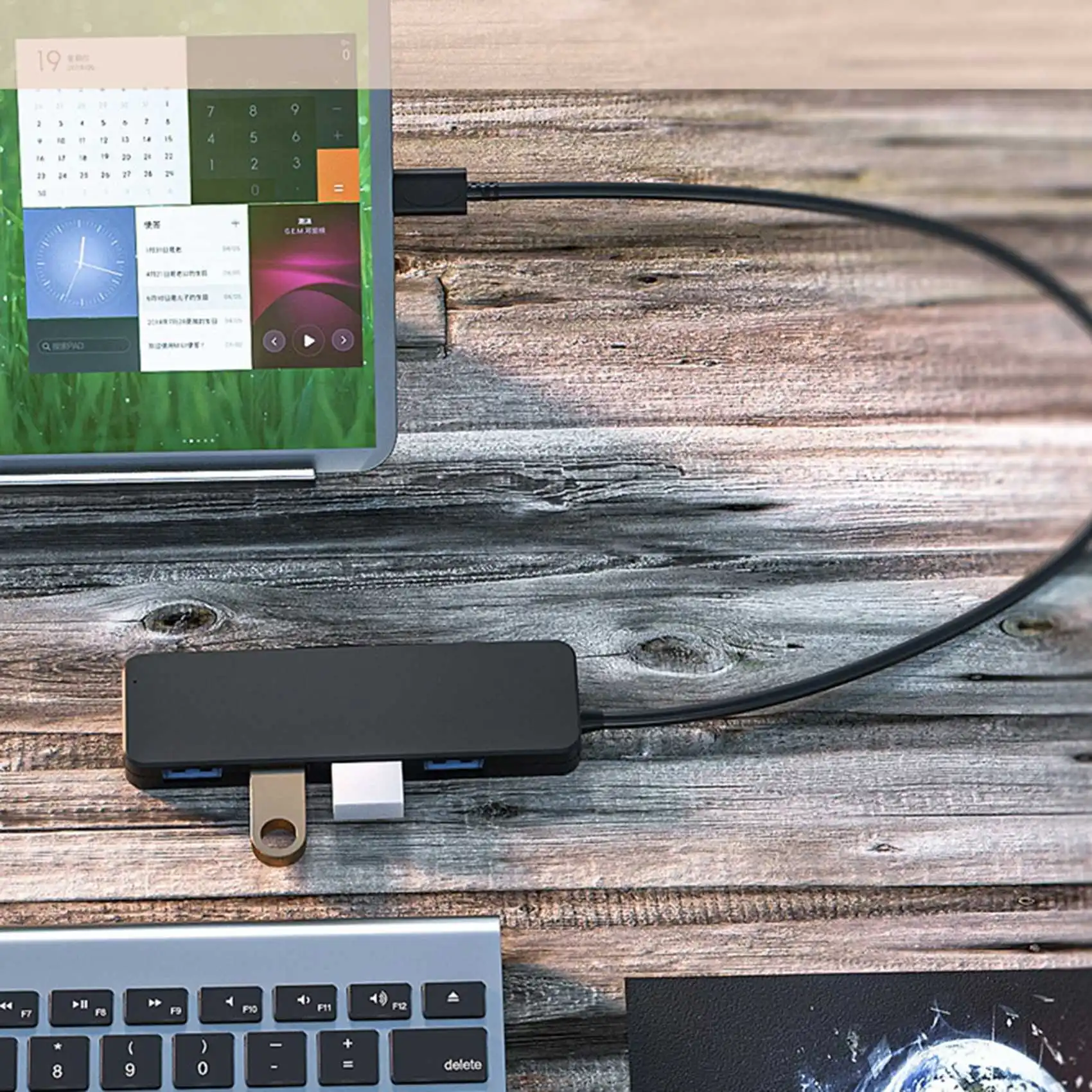 4 in 1 Docking Station USB HUB Multifunction USB3.0 Adaptor Splitter 5Gbps High-Speed Transmission Docking Station