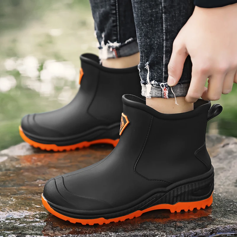 Men's Rain Boots Outdoor Wear-Resistant Mountaineering Fishing Non-Slip Short-Tube Waterproof Water Shoes Rain Boots view 5