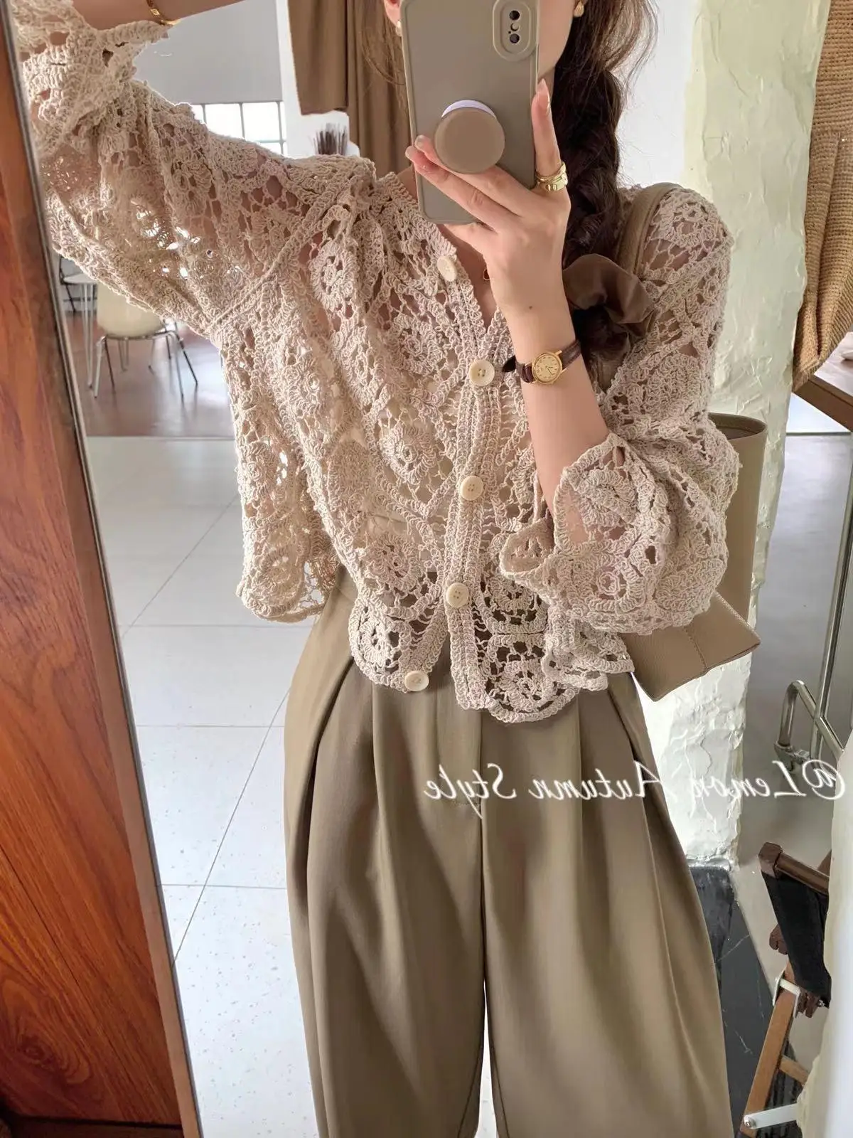 

Women Blouse autumn new Korean heavy-duty hollowed-out crochet craft long-sleeved knitted blouse cardigan women's top Blouses
