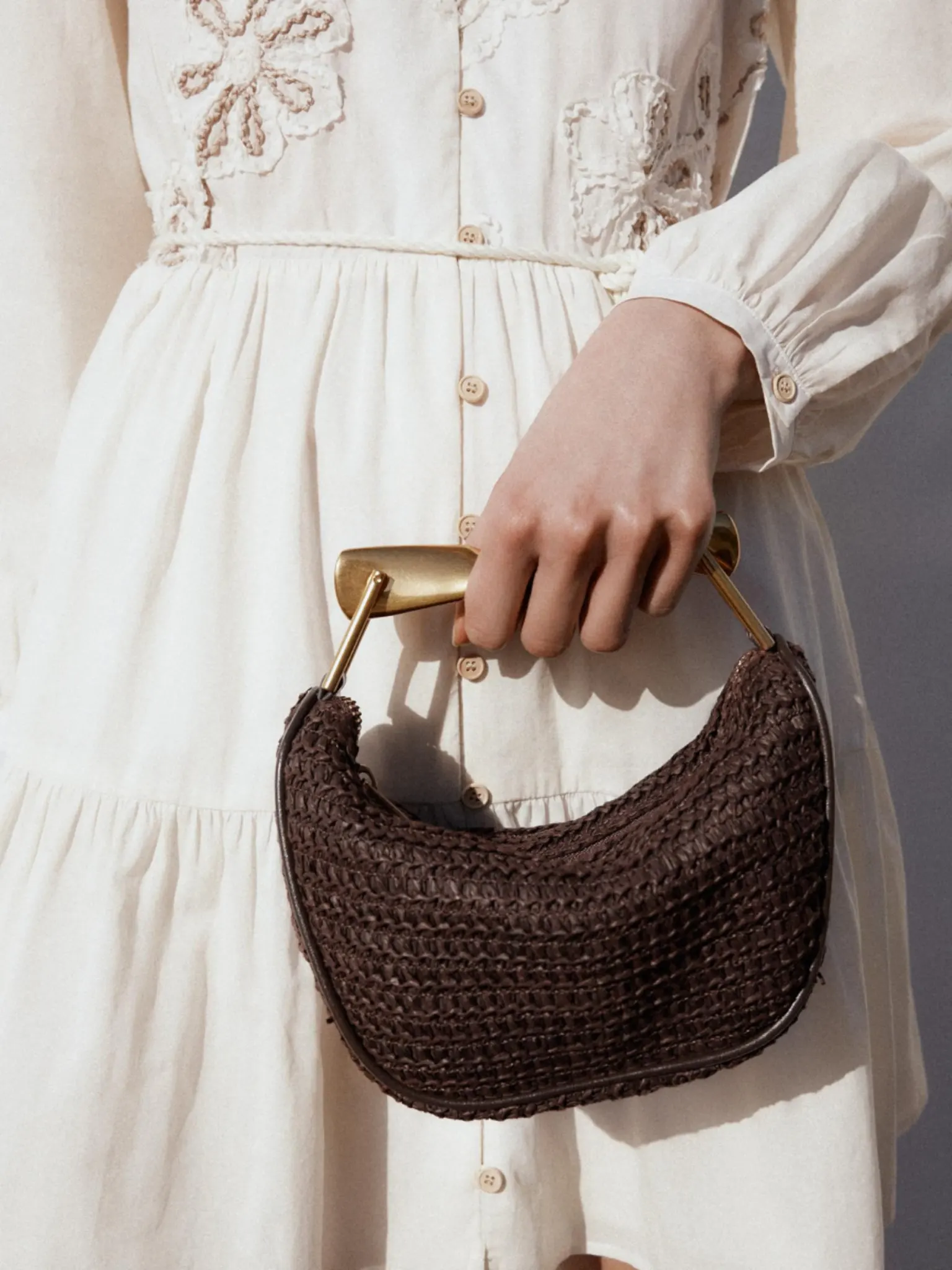 2025年新作-レディース-シングルショルダー-レトロメタルハンドル-ミニクロスボディ-ジッパー織りバッグ-デイリー通勤用