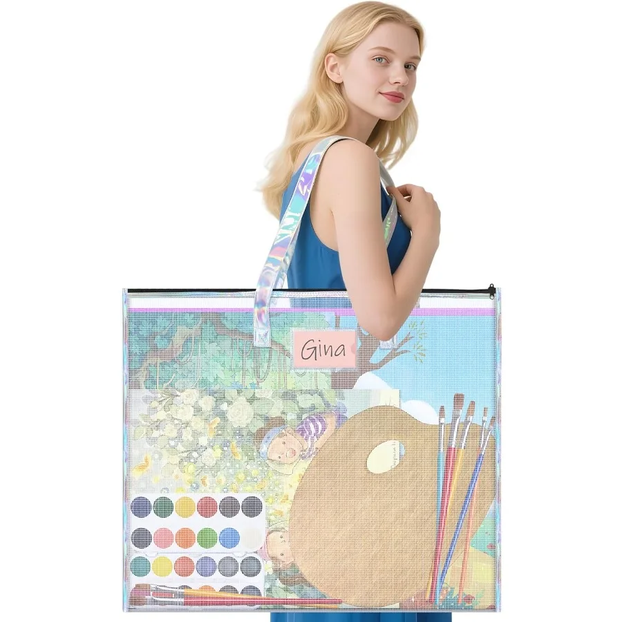 แฟ้มใส่ผลงานศิลปะ ขนาด 19x25 นิ้ว กันน้ำ พร้อมซิป หูหิ้ว และช่องใส่ป้ายชื่อแบบใส สำหรับจัดเก็บอย่างปลอดภัย