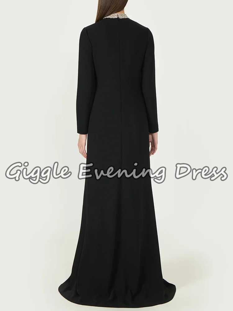 Schwarzes Meerjungfrau-Abendkleid mit Kristallperlen, hohem Kragen und langen Ärmeln, elegantes formelles Kleid, bodenlanges Abschlussball-Partykleid, individuell gestaltet