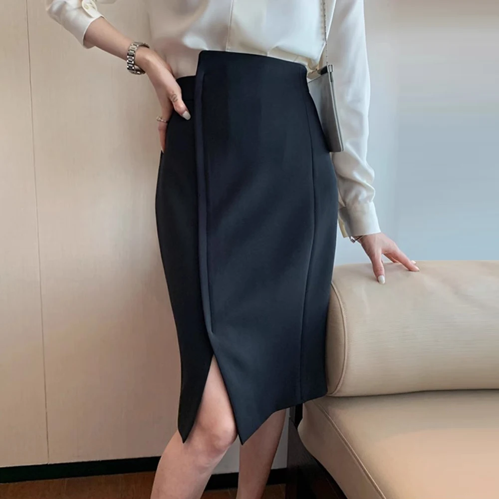 European Station Half Skirt Women's Spring New Simple and Elegant Style Wrapped Hip High Waist Short Skirt for the Workplace