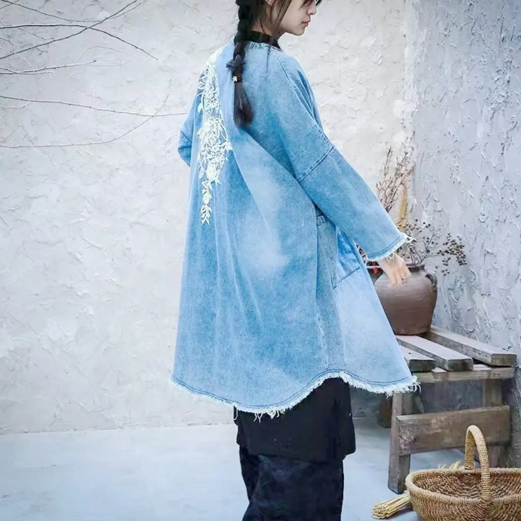 春の新デザイン手刺繍古風中国風旅行カジュアルでハンサムな女性用ボタン付きデニムジャケット
