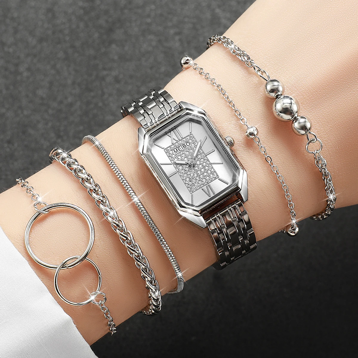 6PCS/Set Fashion Rectangle Women\'s Watch Silver Steel Band Ladies Quartz Watches Bracelets Set（Without Box）