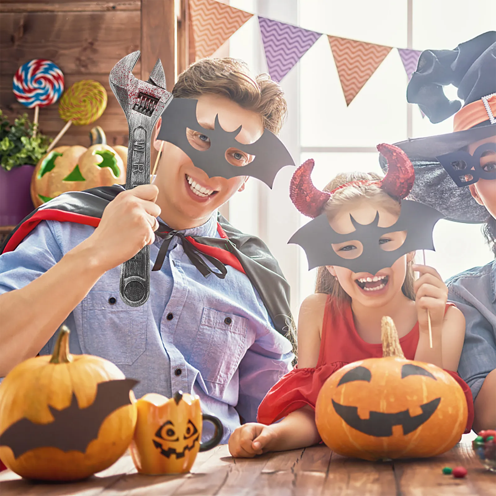 

Plastic Wrench Prop Realistic Scary Halloween Decoration Prank Fake Spanner for Party Photo Prop Party Fake Spanner