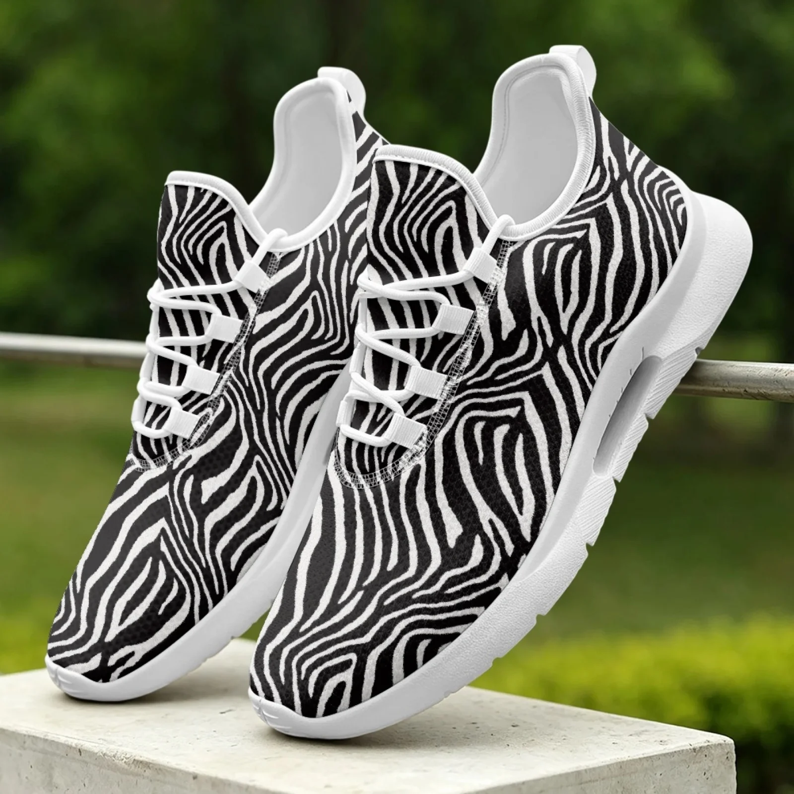 XIXIRIMIDO Women's Lace-up Casual Shoe Nurse Shoes Women's Sandals Men's Sneakers and Casual Shoes Tenis Feminino Zebra Stripes