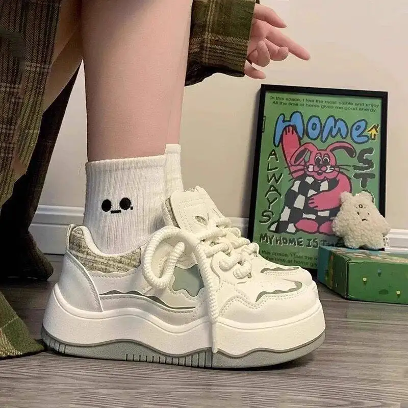 

Korean version women's sports shoes 2025 women's shoes thick soled board shoes American retro white shoes