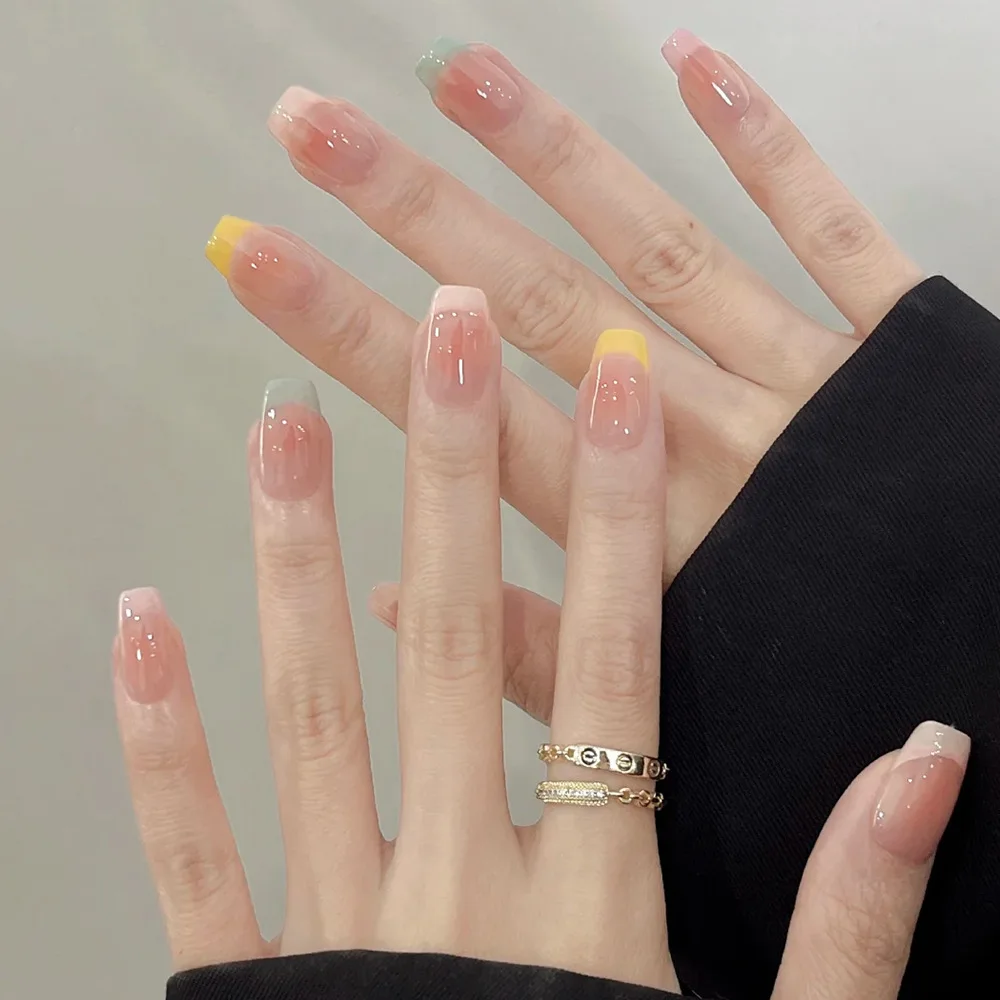 

2026 New Minimalist Macaron Candy Color French Manicure - Sweet and Fresh Wearable Nail Art