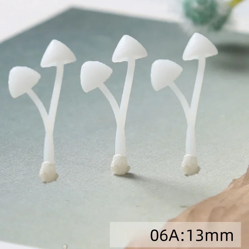 Plastic Handmade Mini Mushrooms, Resin Jewelry Making Supplies, DIY Craft Resin Filling Micro Landscape Small Mushroom