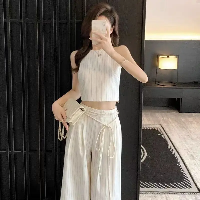 2025 Estate Nuovo set elegante per le donne Estate 2025 Nuovo bellissimo gilet di moda slim fit di fascia alta e pantaloni a gamba larga Set a due pezzi