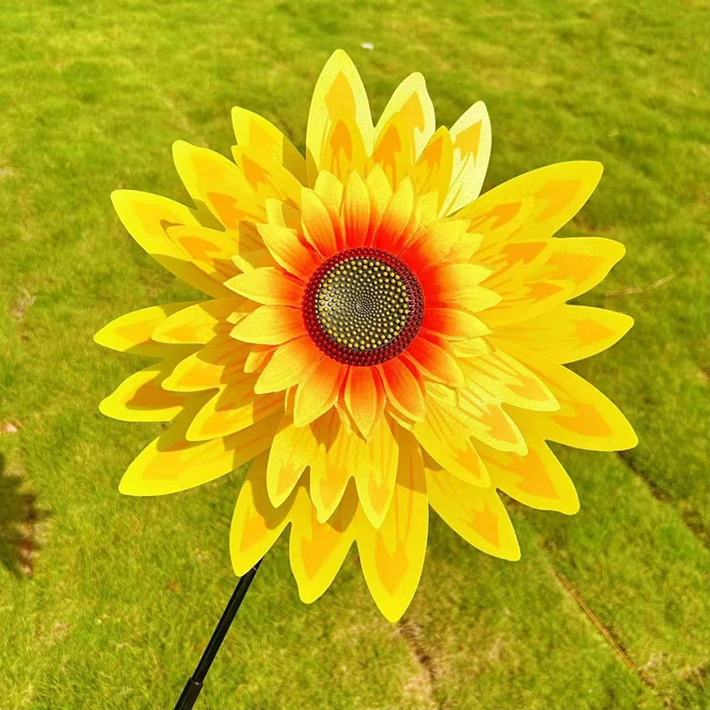 Nowy dwuwarstwowy wiatrak słonecznikowy Zabawki dla dzieci na zewnątrz Dekoracja w kształcie kwiatu Przedszkole Park Rekwizyty fotograficzne