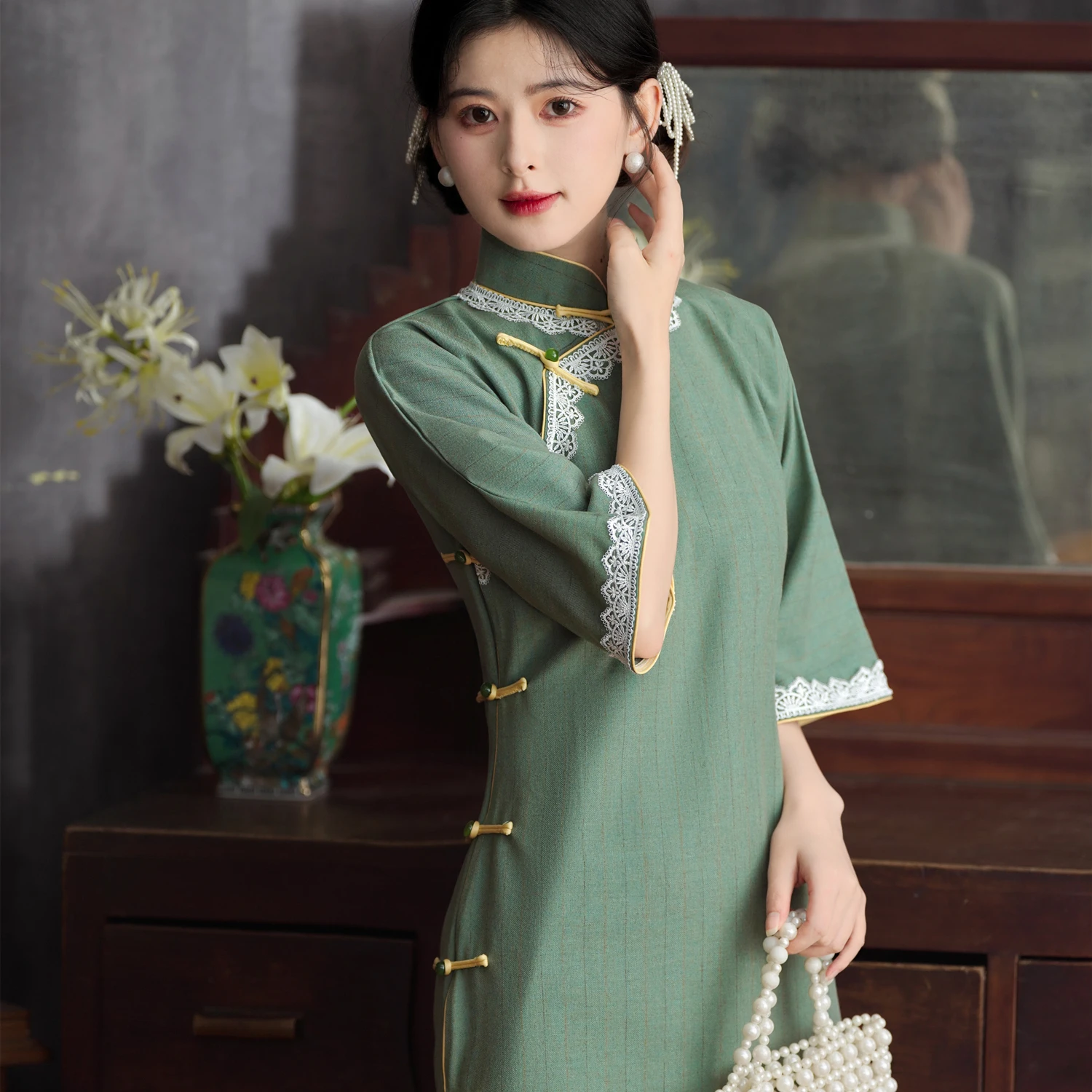 

Autumn New Blue Green Chinese Vintage Retro Cheongsam Lace Qipao Dress Women Improved Traditional Qi Pao Dresse Plus Size 23625