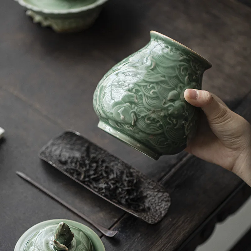 Ceramic Tea Pot Porcelain Ginger Jar General Tank Celadon Handmade Fish Relief  Storage Tank Home Furnishing Decoration