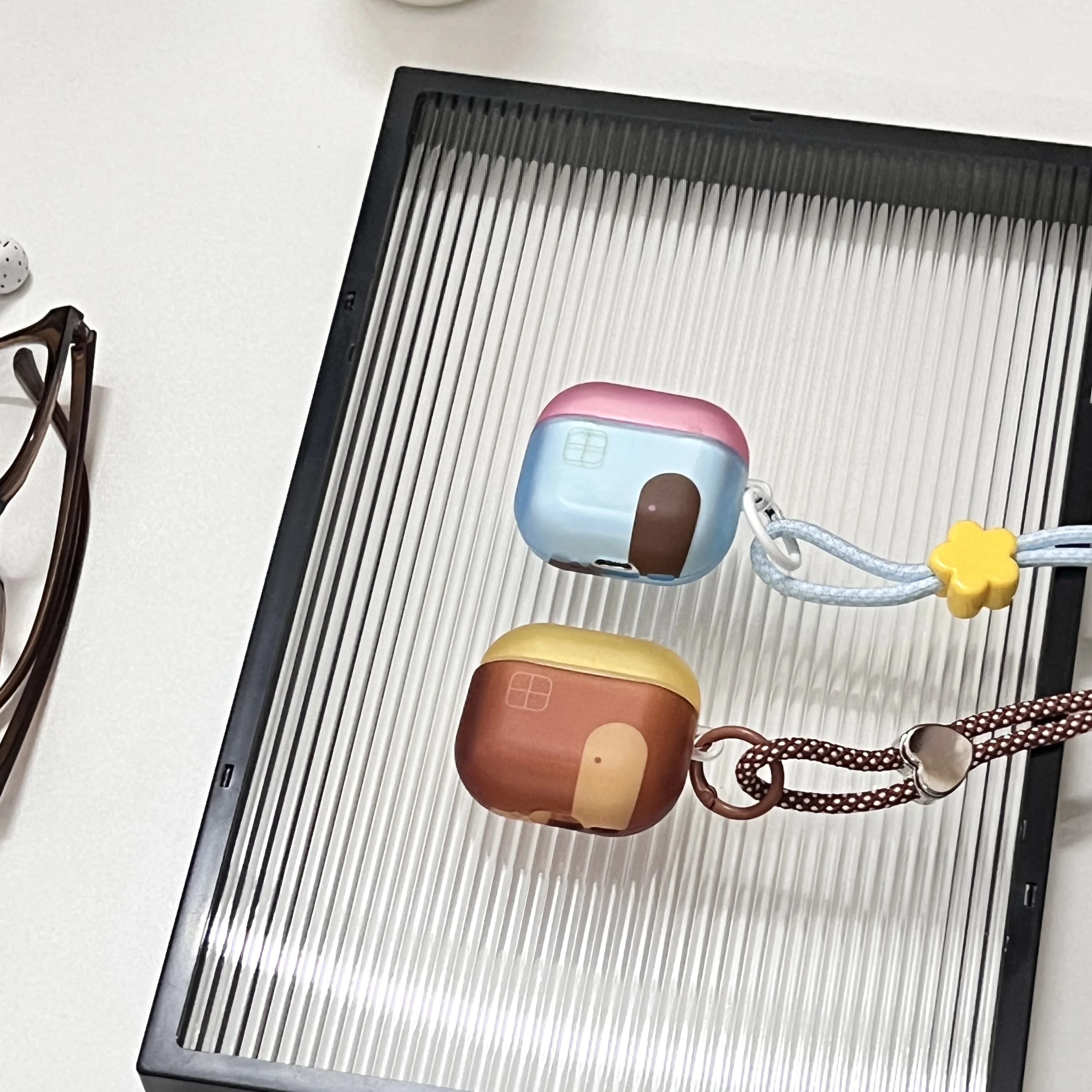 Classic Colorblock House Blue Brown Matte Surface Transparent Earphone Cover Case For AirPods 2 3 4 5 Pro Pro2 Pro3 with Lanyard