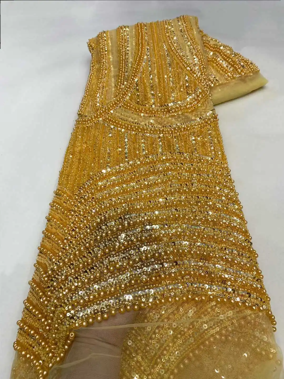 Tessuto di pizzo nigeriano pesante fatto a mano in tulle con perline 2025 Tessuto di pizzo netto con paillettes e perle di lusso africano per abito da sposa da sposa