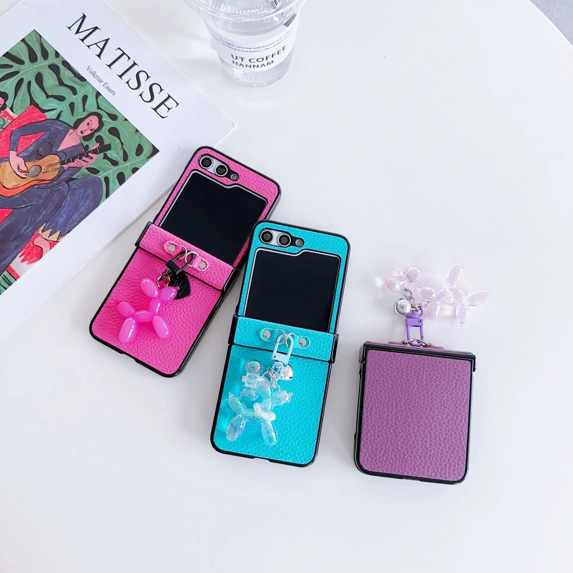 

Puppy Pendant Phone Case for Samsung Galaxy Z Flip 7 6 5 4 Protective Back Cover for ZFlip5 ZFlip6 ZFlip7 Case Shell