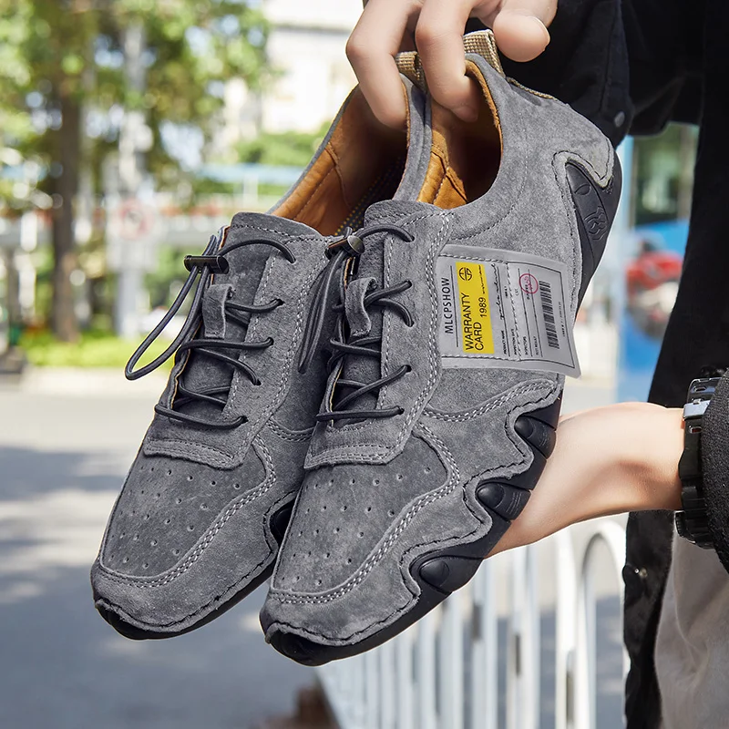 

Men Casual Shoes Leather Fashion Men Sneakers Handmade Breathable Mens Loafers Moccasins Luxury Brand Boat Shoes Lightweight