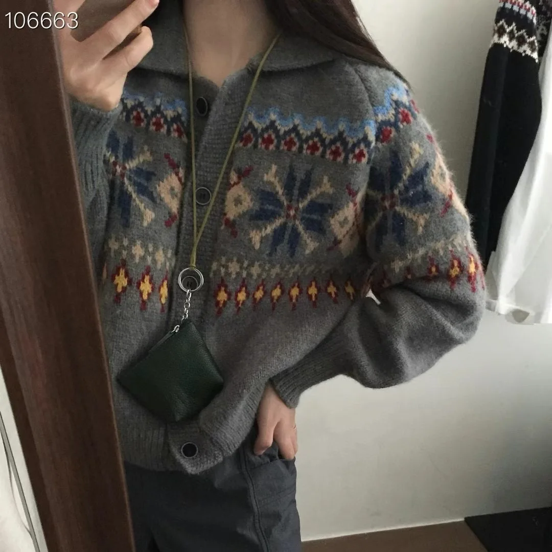 Sweater Wanita Lengan Panjang Cetak Jumper Cardigan Kancing Tunggal Saku Longgar Musim Gugur Kasual 2025 Rajutan Sedikit Elastis
