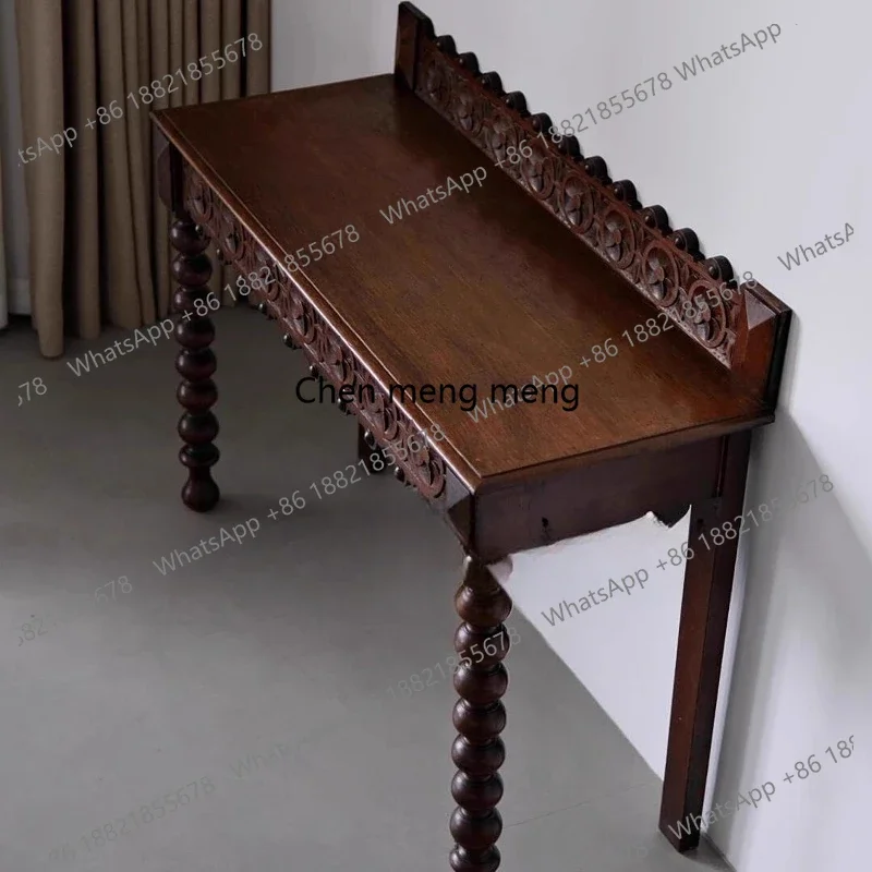 Medieval nostalgic solid wood desk carved western study desk of the Republic of China retro European side table
